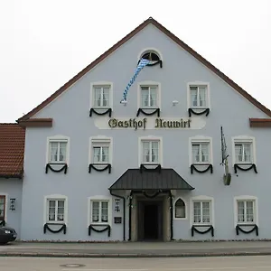 Neuwirt فندق