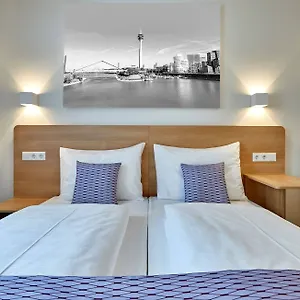Mcdreams Duesseldorf-city 2* Düsseldorf