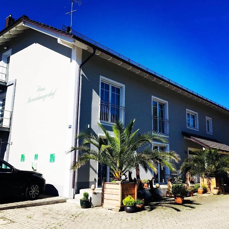 Brandmayerhof Oberding Guest house